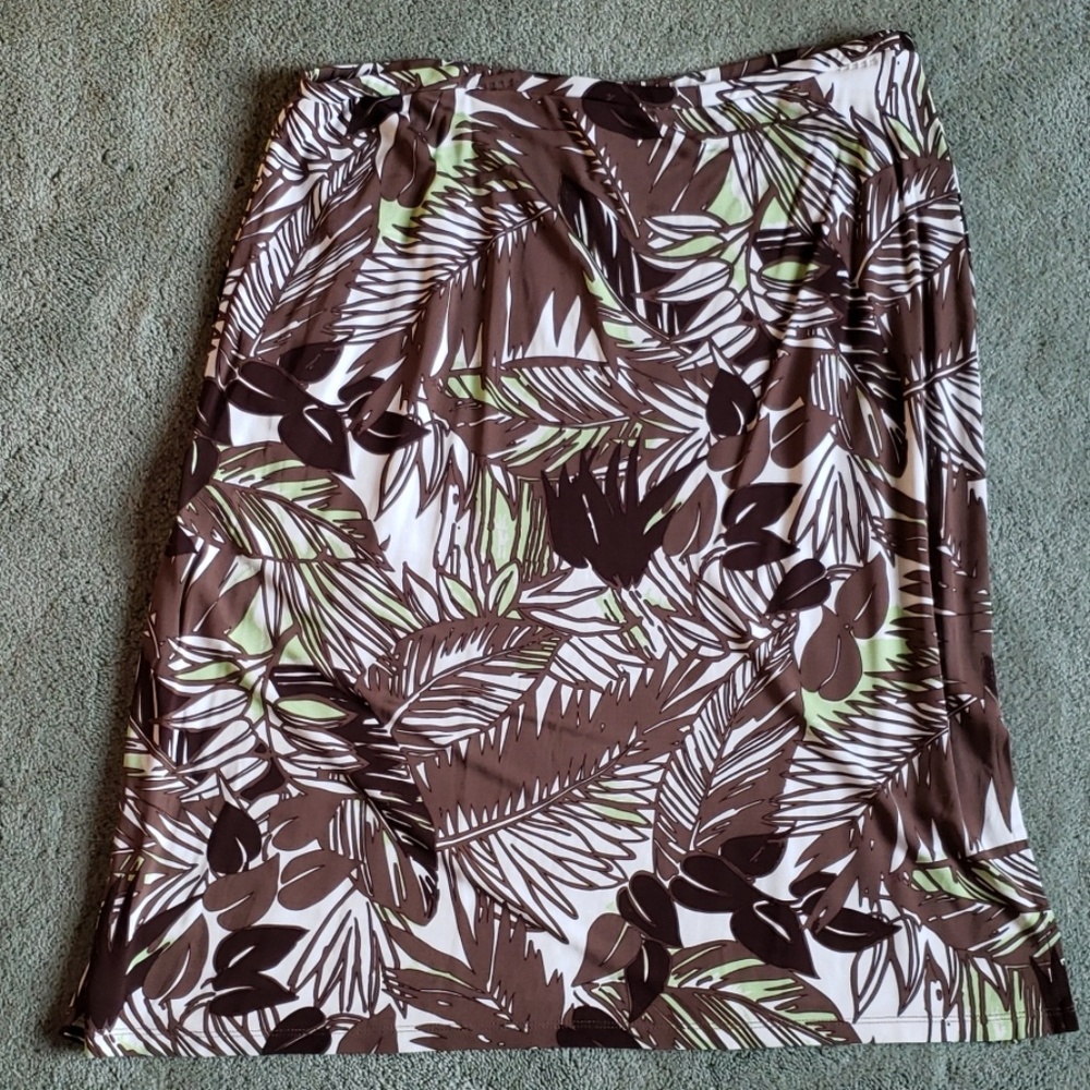 EUC Josephine Chaus brown/white/green skirt